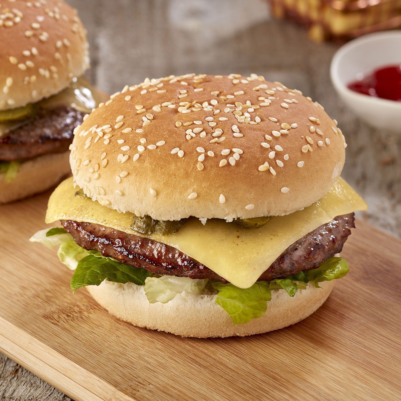 halal burger with cheese