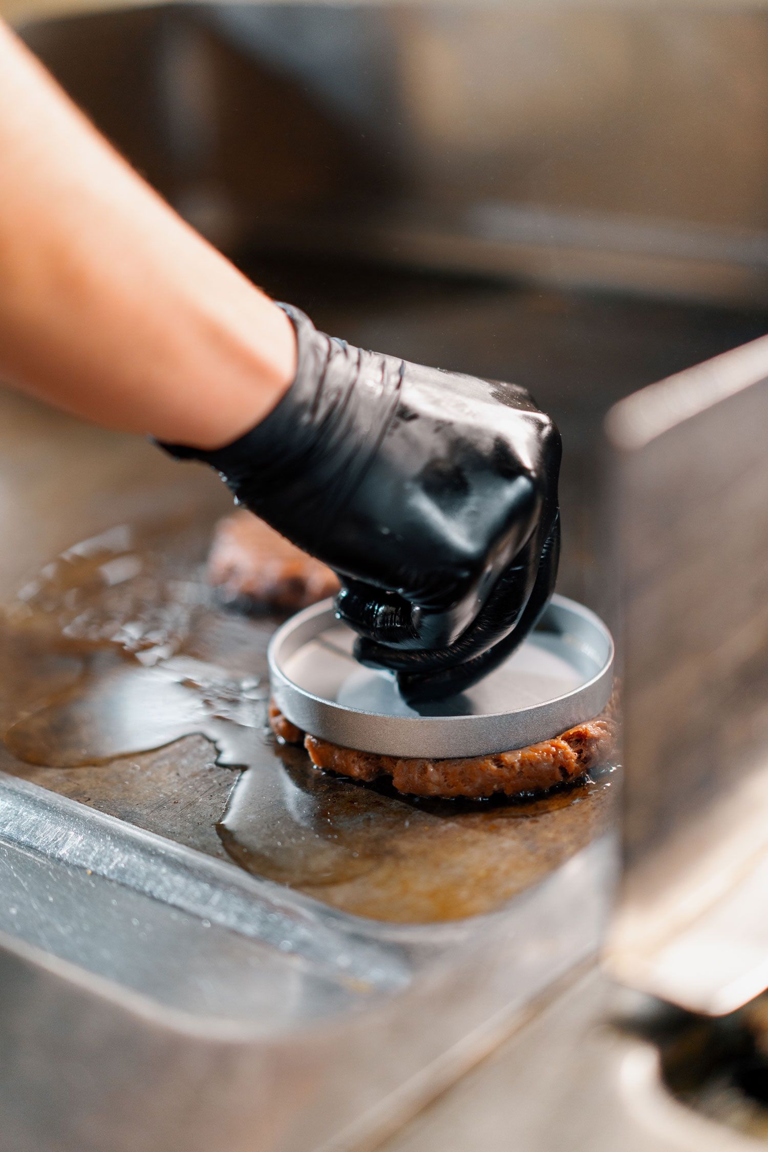 smash burger being made